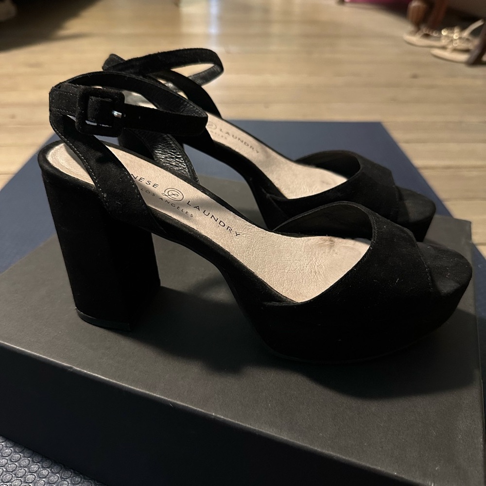 Chinese Laundry Theresa Platform Sandal